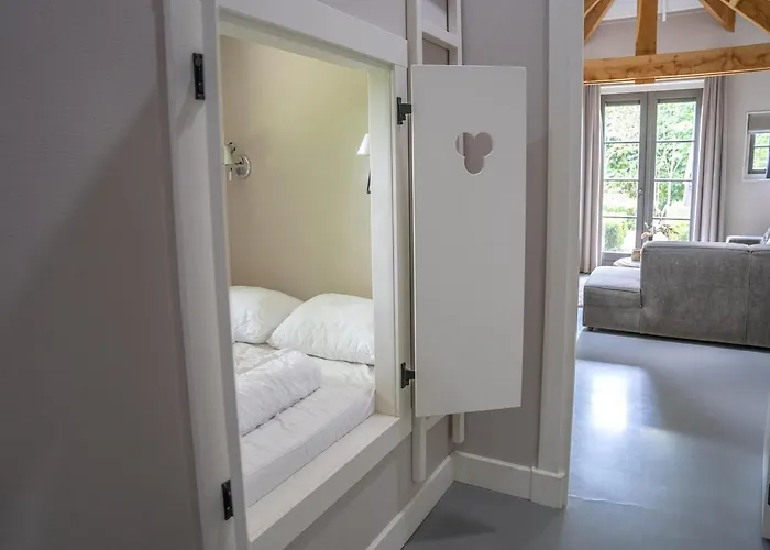 In Veluwe With Sauna And Nature Views *