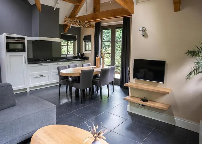 In Veluwe With Sauna And Nature Views *