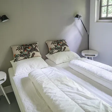 Сasa de vacaciones Lavish 8-person Farm In