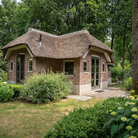 Сasa de vacaciones Lavish 8-person Farm In Ermelo